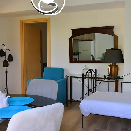 Apartment Dimitra *